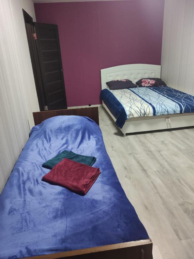 Затишна Квартира Lägenhet Tjerkasy Exteriör bild